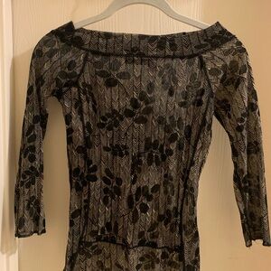 Black Floral Sheer Top, no size listed but fits as S-M